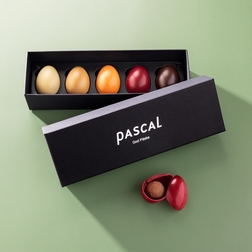 Påskeegg i gaveeske